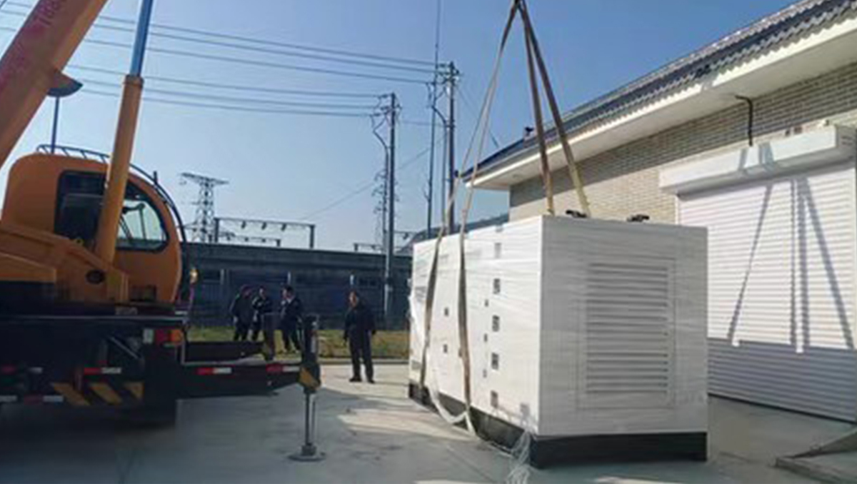 广西服装生产公司订购静音柴油发电机组